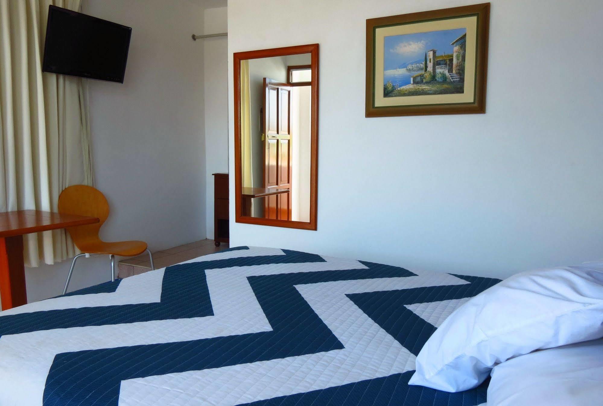 Hotel Bracamonte Huanchaco Exteriér fotografie